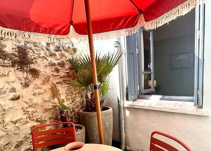 La Loge Des Remparts *